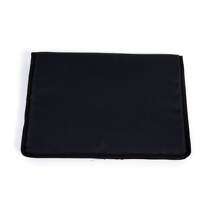 YL-985 Skuter Transportasi Listrik Lipat Bertenaga Baterai 4 Roda