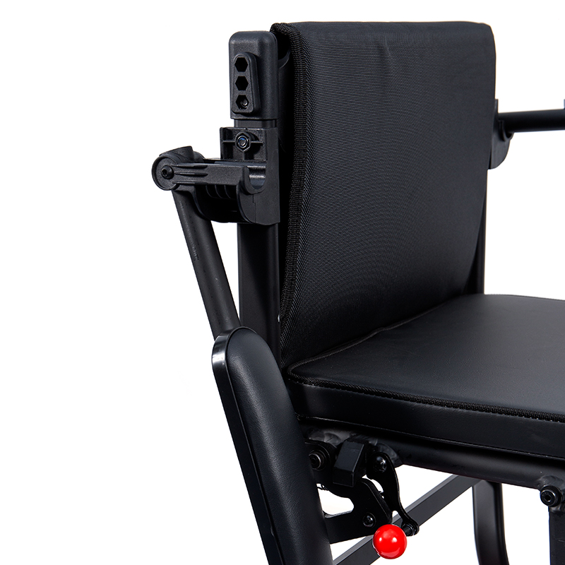 YL-985 Skuter Transportasi Listrik Lipat Bertenaga Baterai 4 Roda